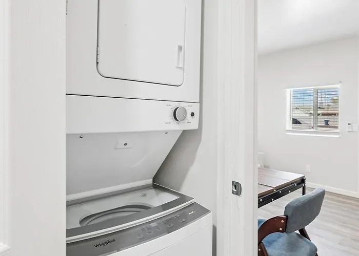 Apartamento Cozy Retreat With Private Bath & Kitchenette *
